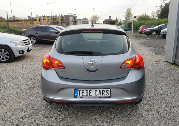 Opel Astra cena 33897 przebieg: 116000, rok produkcji 2013 z Krajenka małe 529
